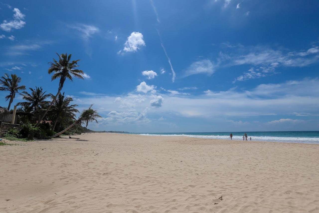 Habaraduwa Central Bieshu Beach Hive מראה חיצוני תמונה