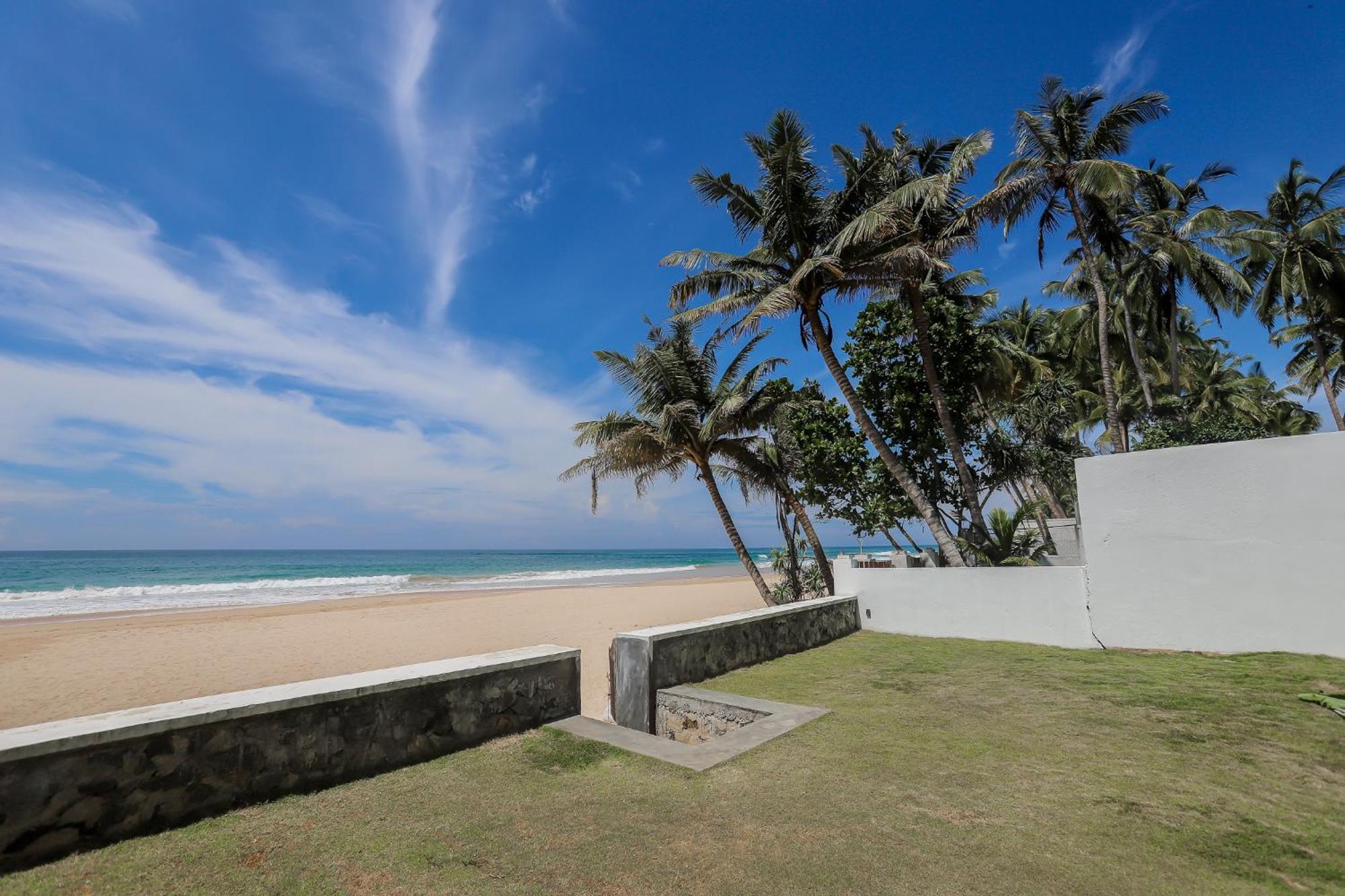 Habaraduwa Central Bieshu Beach Hive מראה חיצוני תמונה